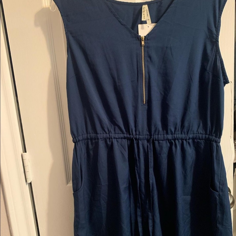 Jump suit